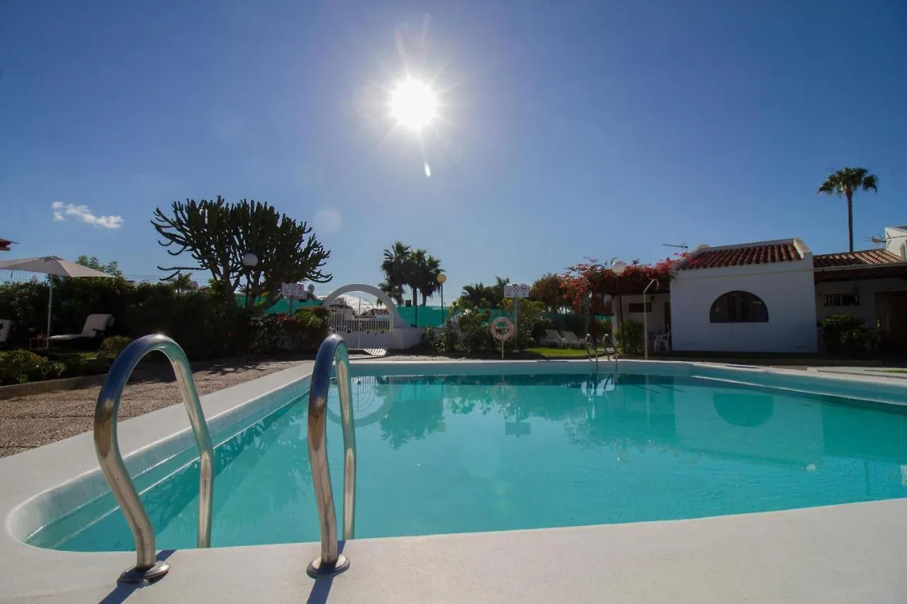 Villa Flatguest Tabaibales - Pool - Terrace - 3Bdr Maspalomas  Сasa de vacaciones